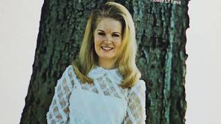 Watch Lynn Anderson Theres Never Been Anyone Like You video