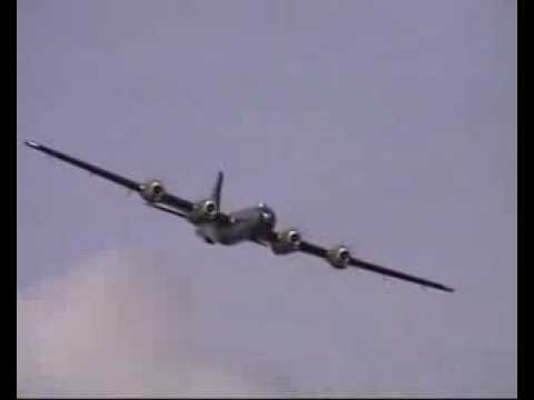 Worlds Largest RC Airplane