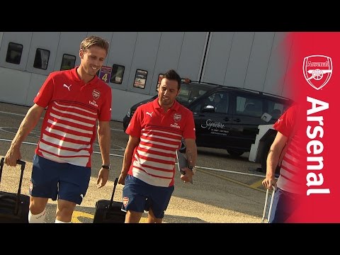 Arsenal: The squad head to New York Arsenal: The squad head to New York klip izle