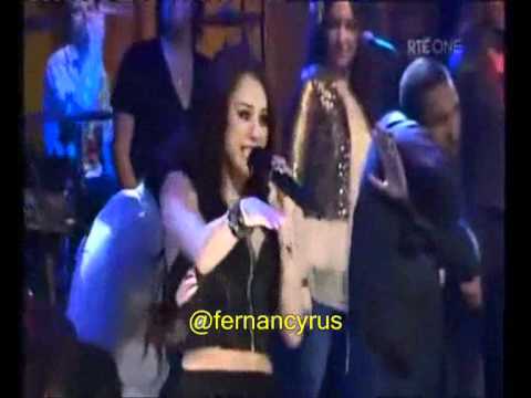 Party in the USA   Miley Cyrus LIVE in HD   Portland Wonder World 2009 Tour HQ 
