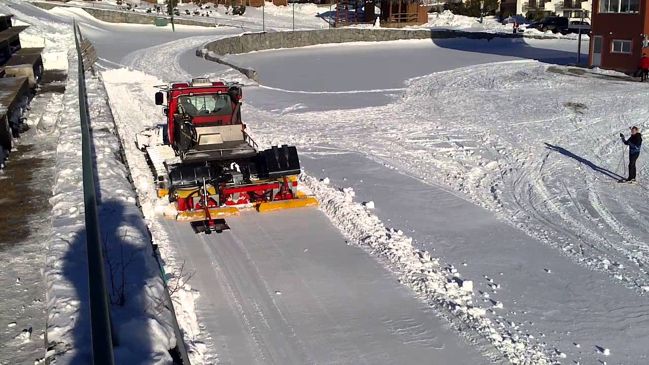 Pisten Bully 100 all season /1/ YouTube