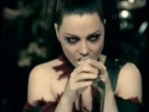 Amy Lee Snow White Queen