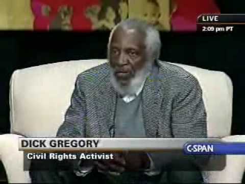Dick Gregory apologizes to the first Black President
