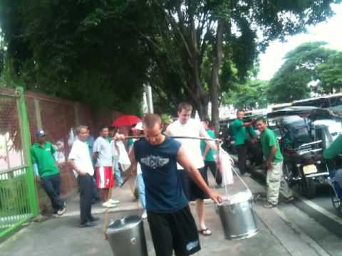 Jobs Philippines - Americans Selling Taho
