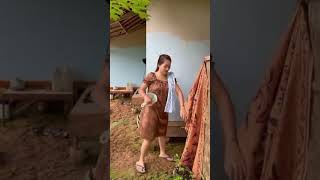 Nona Manise Timur