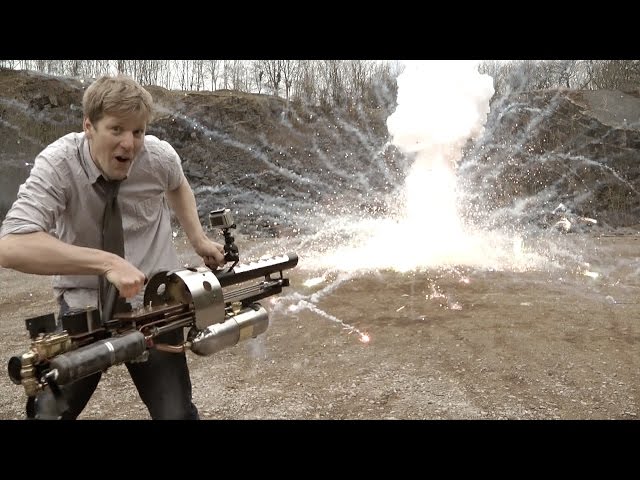 Thermite Launcher Is Explosively Fun - Video