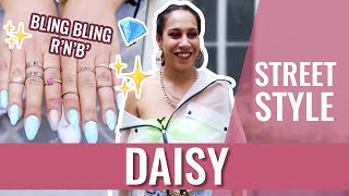 STREET STYLE - Daisy et ses accessoires bling-bling 👑