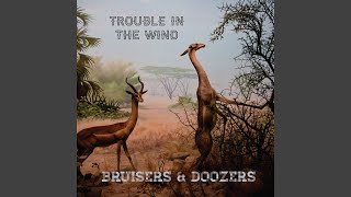 Watch Trouble In The Wind Luna video