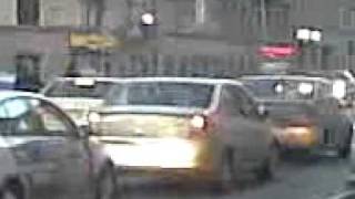 Видео Пьяная дама идёт по середине дороги Малый проспект СПб от deema851, малый проспект Петроградской Стороны, Санкт-Петербург, Россия