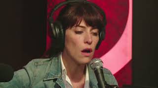 Watch Feist Get It Wrong Get It Right video