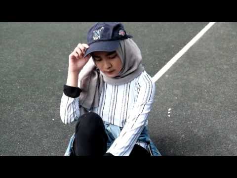 HIJAB SPORTY LOOK by Dinda Talitha - YouTube