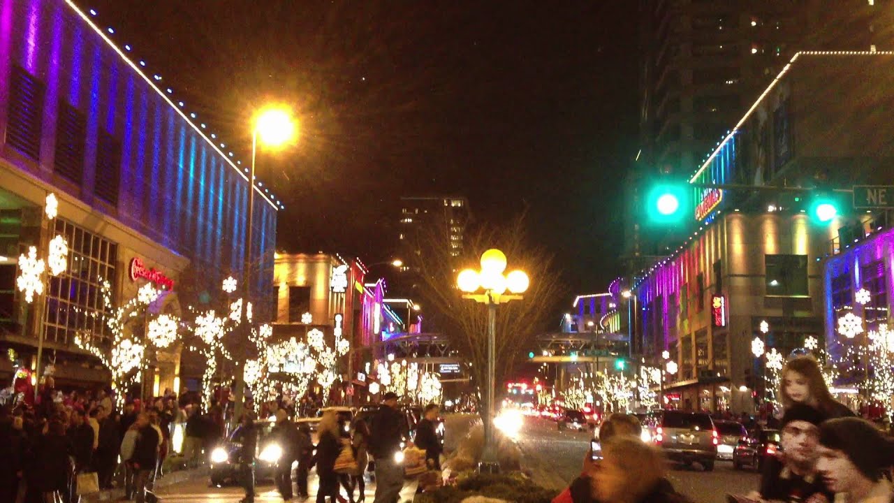 bellevue 39 s snowflake lane youtube lincoln ne christmas lights