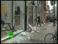 Video Broken windows, burnt cars left by G20 riots in Toronto