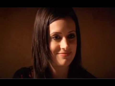 Paget Brewster in kidney thieves