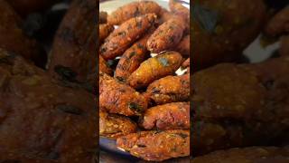 Methi Muthiya Recipe Gujarati Methi Na Muthiya Indian Tea Time Snacks