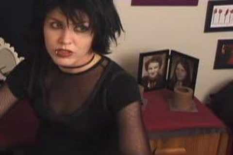 Hope Is Emo: Chapter One