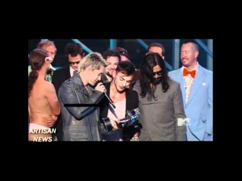 LADY GAGA, KANYE-SWIFT, BIEBER TAKE CENTER STAGE AT 2010 MTV VMAs