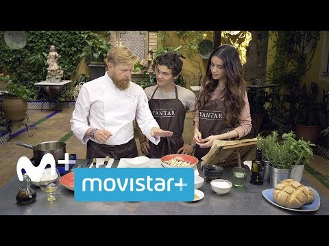 La Peste: Yantar 4 - De cómo Sergio Castellanos y Lupe del Junco cocinan sardinas | Movistar+