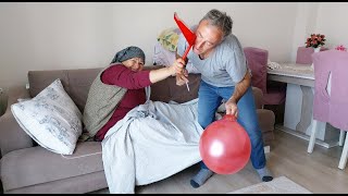 Prank Hunted Through The Ava Ava Gi̇derken Avlandik