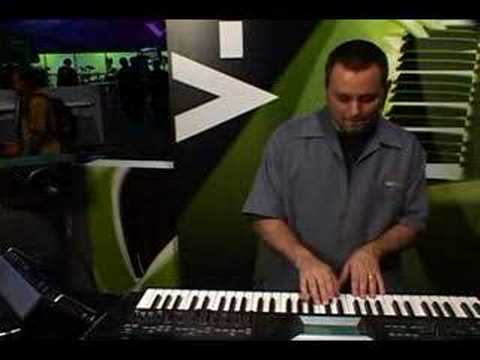 Roland V Synth XT old NAMM Look