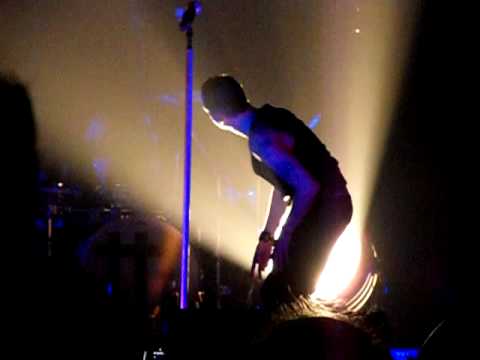 Depeche Mode - Stripped (Live 2009 Bremen)