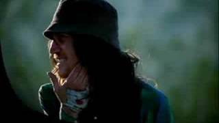 Watch John Frusciante Scratches video