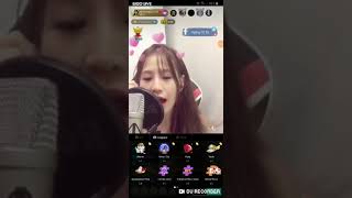 Du Thuyền Của Anh Danny Lee Nhà Vy Vất Vả Lắm Mới Trúng Con Này, Chứ Đâu P...