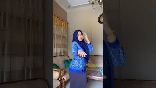 Guru Cantik Goyang Tiktok