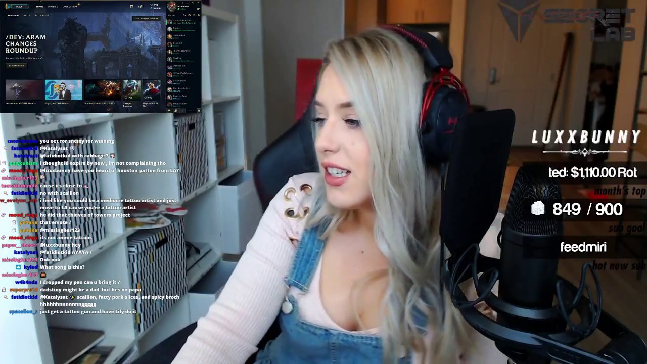 Twitch streamer queenmico compilation dancing pictures