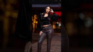 Night Photoshoot Using Off Camera Flash. W Jasmin.