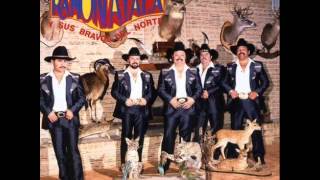 Watch Ramon Ayala El Diamante video