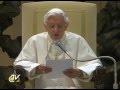 Não há oração estéril, Jesus sempre nos escuta, ensina Bento XVI
