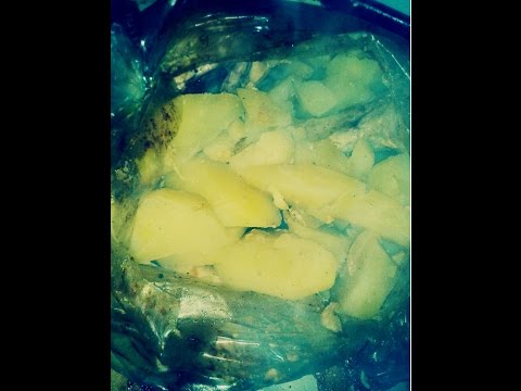 Картошка с куриными ножками запеченная в рукаве... Картошка с куриными ножками запеченная в рукаве...