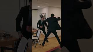 Tek Yumruğumla Bayıltırım Adamı