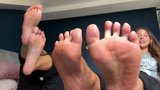 Preftalia & Tia - Sock And Feet Smelling