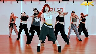 Yuqi (우기) - 'Freak' Dance Practice Mirrored [4K]
