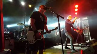 Watch Buitres Te Busque video
