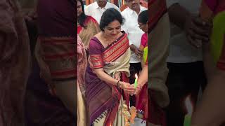 Singer Sunitha Saree Visuals