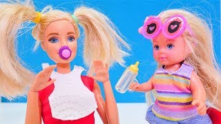 Barbie, Steffie ve yeni doğmuş bebek maceraları! Kukla oyunu