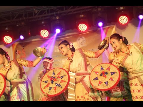 BIHU DANCE PERFORMANCE BY DIP JYOTI HAZARIKA & HIS GROUP