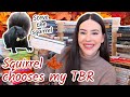 I Let a Squirrel Choose my TBR || Reading Vlog 2022