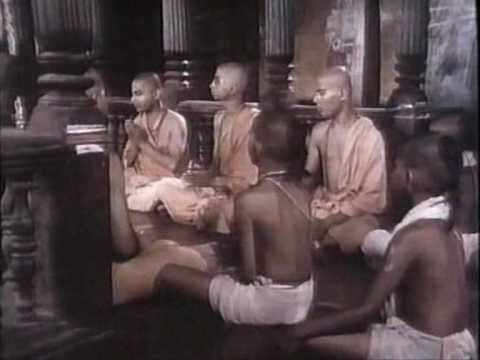 Madhvacharya (1987) ‒ Vande Vandyam (Dvadasha Stotram) |...