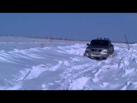 Nissan np300, по снегу