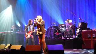 Watch Tom Petty The Heartbreakers I Want You Back Again video