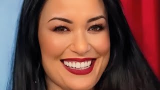 Milene Pavorô De Biquíni Encanta Com Sua Beleza Natural