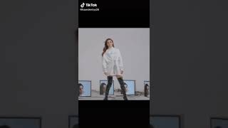Hande Erçel En Kısa Klip