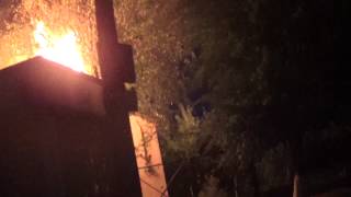 Как горел в Семеновке дом, в который попал снаряд украинской армии