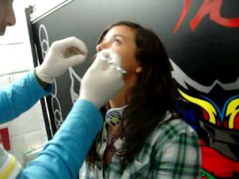 Paulinas smiley piercing smiley piercing. Paulinas smiley piercing