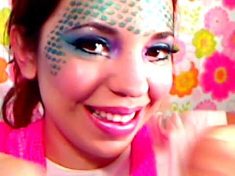 makeup mermaid. Here I have an idea for a mermaid mask, super easy and cute, i hope you like