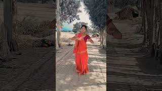 Bunda Ke Tarasa Ta Dance